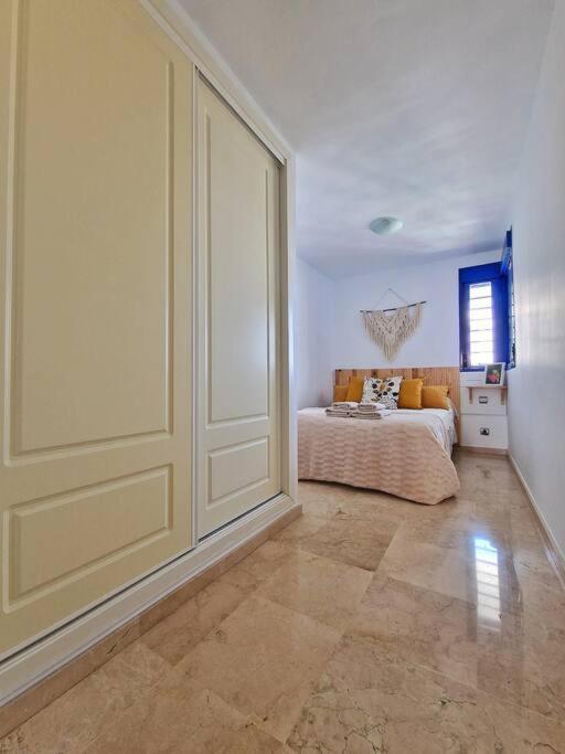 شقة Acogedor Piso Con Terraza Y Parking! بينالماذينا المظهر الخارجي الصورة