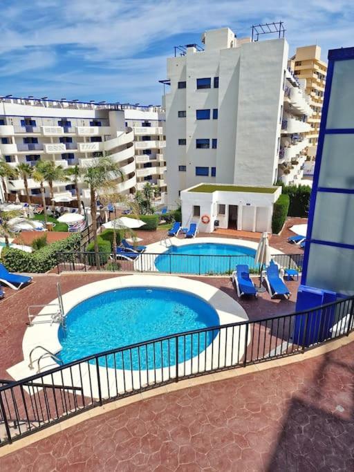 شقة Acogedor Piso Con Terraza Y Parking! بينالماذينا المظهر الخارجي الصورة