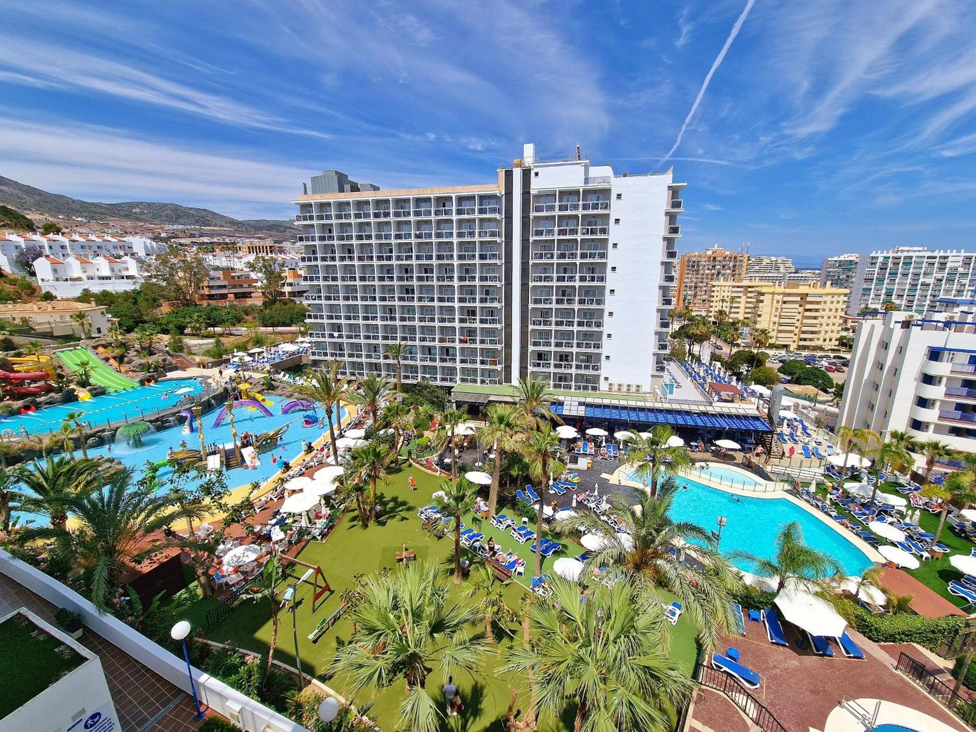 شقة Acogedor Piso Con Terraza Y Parking! بينالماذينا المظهر الخارجي الصورة